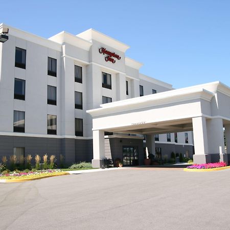 Hampton Inn Warsaw Bagian luar foto
